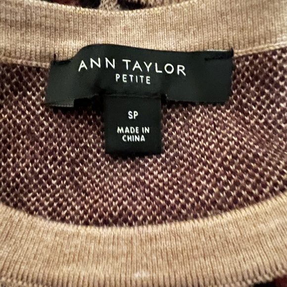 Ann Taylor Leopard print sweater - Picture 3 of 3